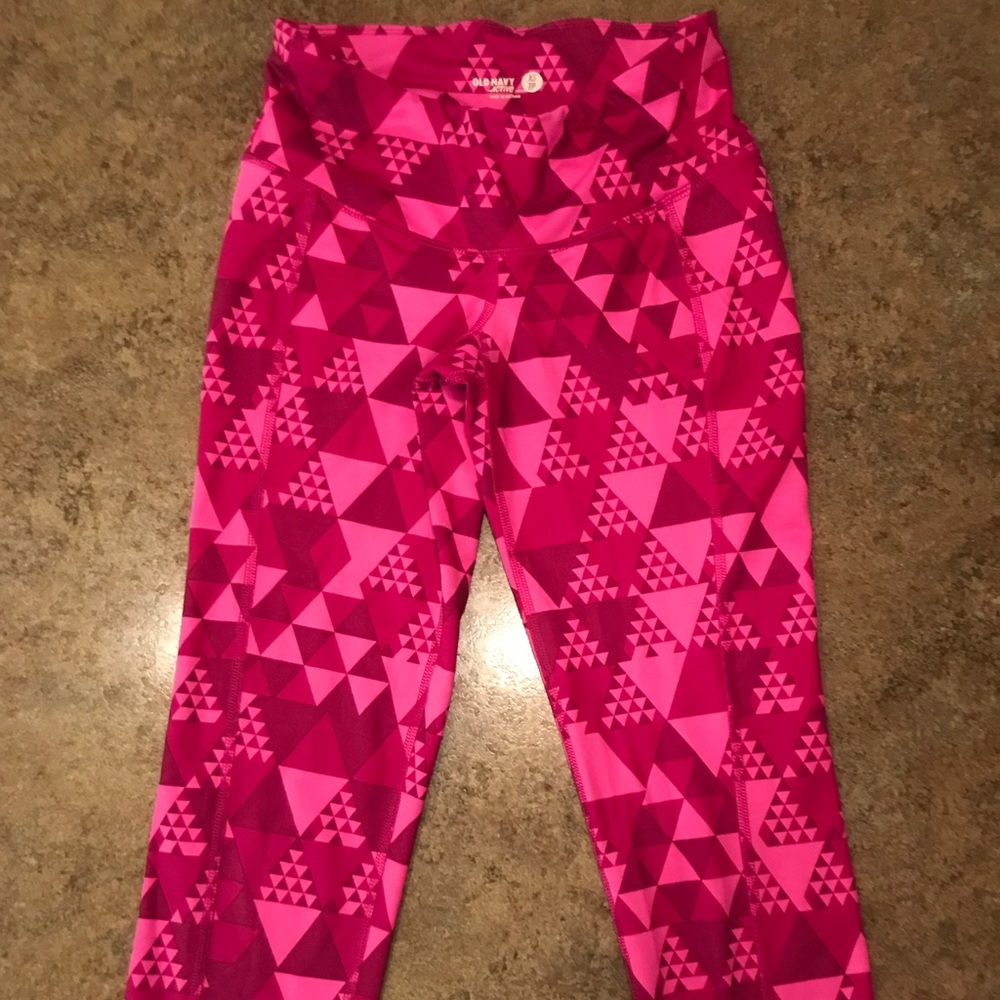Old Navy Cropped Active Pants - Picture 1 of 3